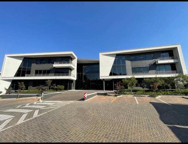 BUSINESS PROPERTY TO RENT IN DIE HOEWES